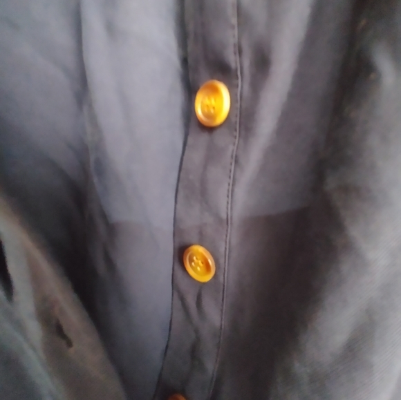 Women's dress - Picture 2 of 6